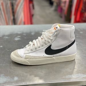 Men’s Nike Blazers